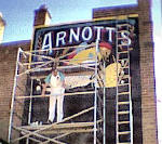 sat10.jpg (28100 bytes)